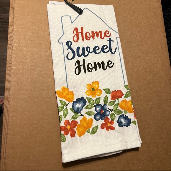 Kitchen Towel Home Sweet home White Red Orange Yellow Floral Fall Country Decor - Picture 5 of 7